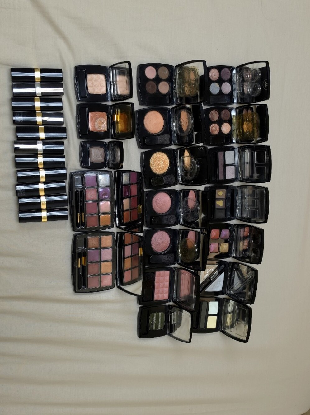 CHANEL 2000s vintage makeup collection bundle